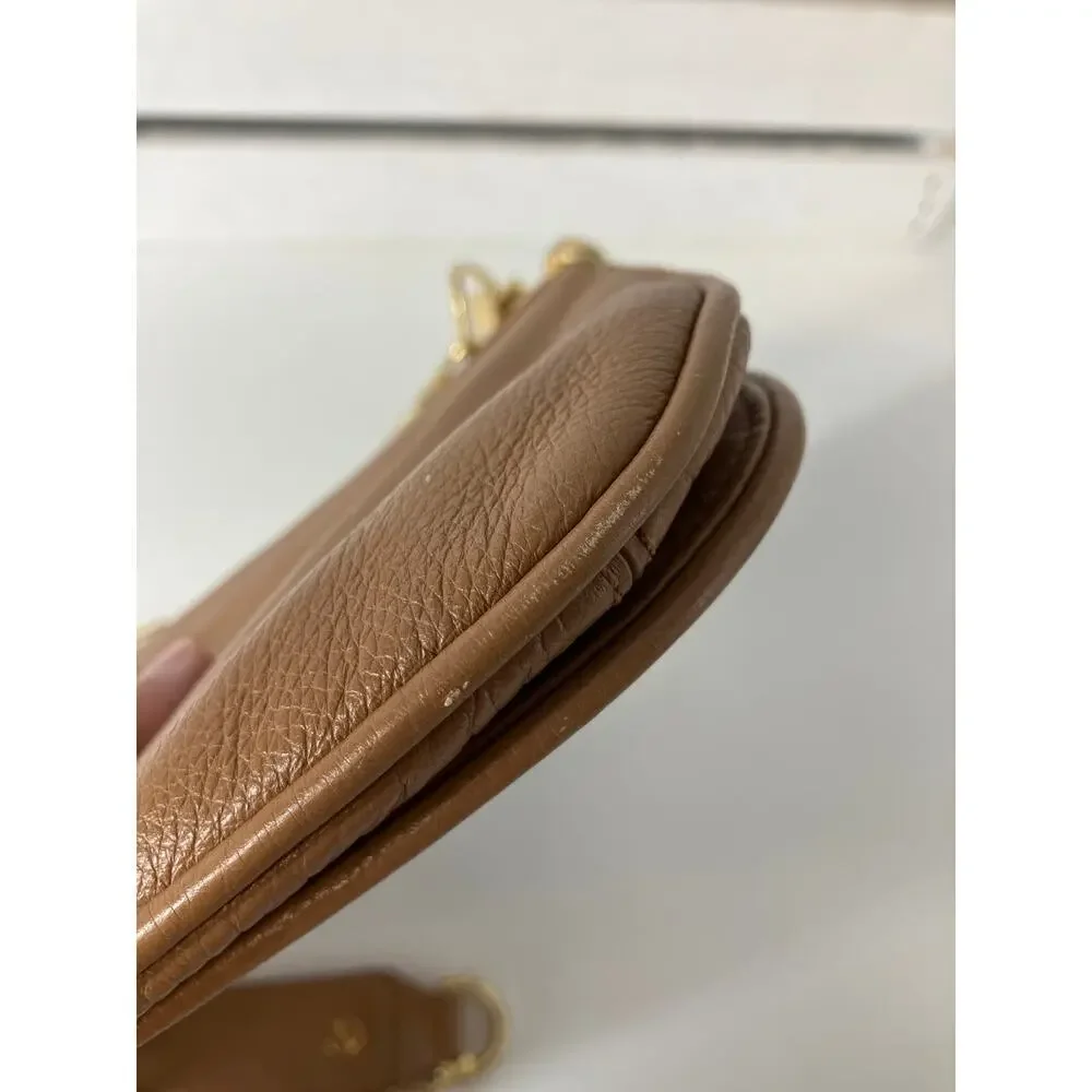 TORY BURCH SMALL LIGHT BROWN PEBBLED LEATHER CROSSBODY BAG